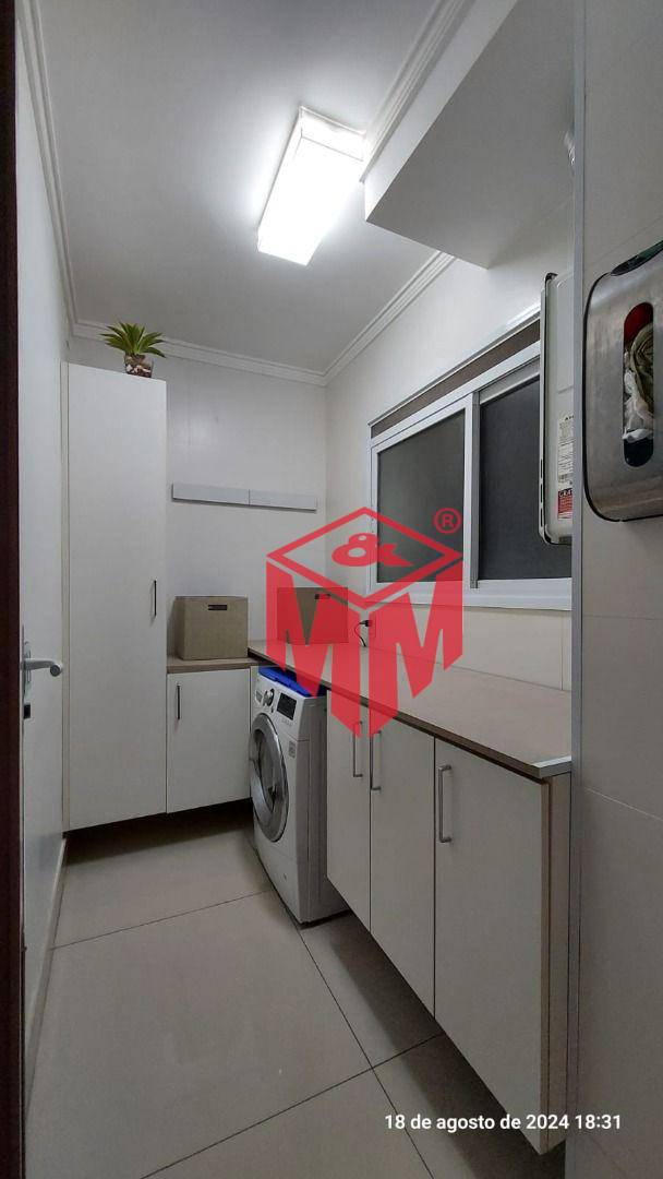 Apartamento à venda com 3 quartos, 123m² - Foto 7