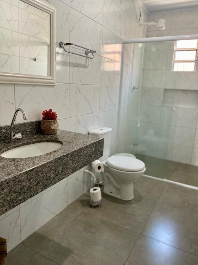 Casa à venda com 5 quartos, 138m² - Foto 15