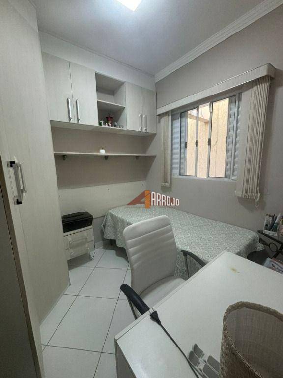 Apartamento à venda com 2 quartos, 40m² - Foto 6