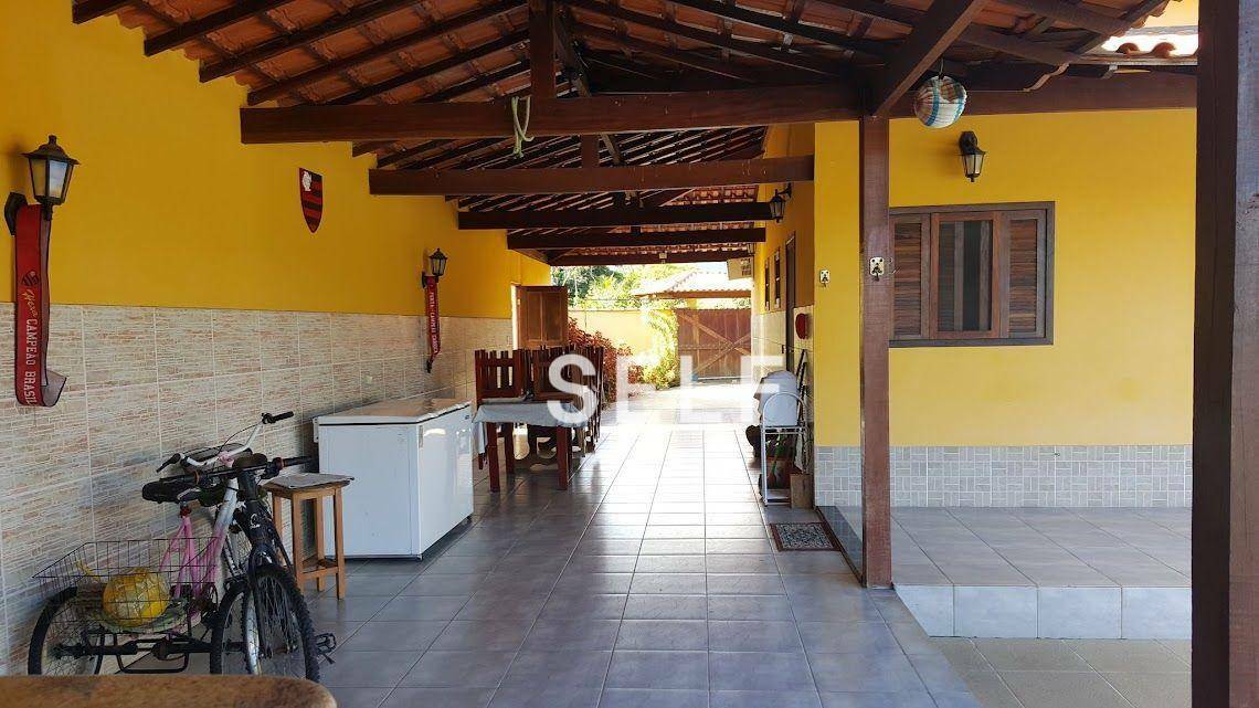 Casa à venda com 3 quartos, 300m² - Foto 10