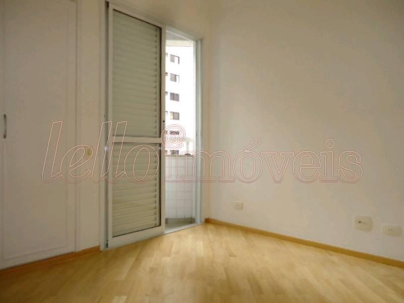 Apartamento para alugar com 2 quartos, 69m² - Foto 9