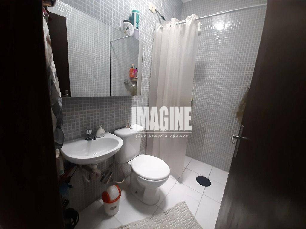 Sobrado à venda com 3 quartos, 120m² - Foto 15