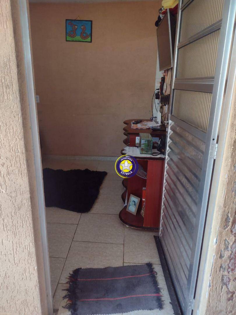 Casa à venda com 2 quartos, 250M2 - Foto 6