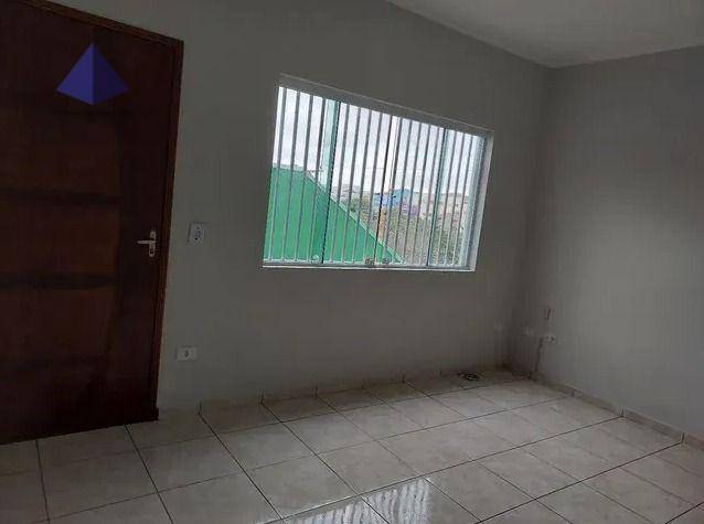 Casa à venda com 3 quartos, 137m² - Foto 1