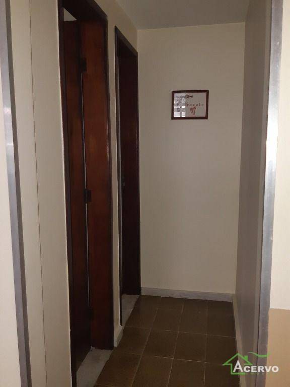 Apartamento à venda com 3 quartos, 140m² - Foto 28