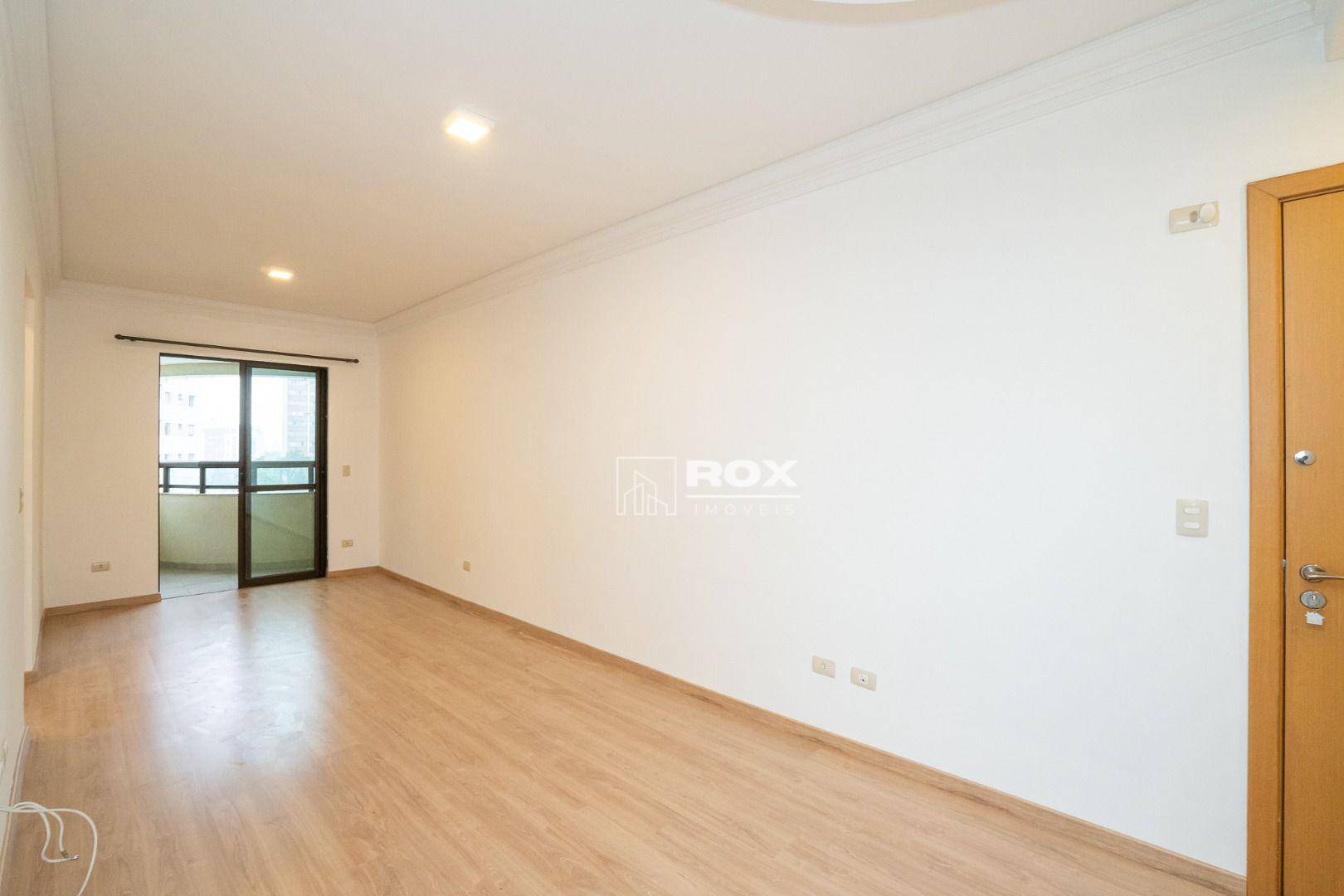 Apartamento à venda com 2 quartos, 67m² - Foto 6