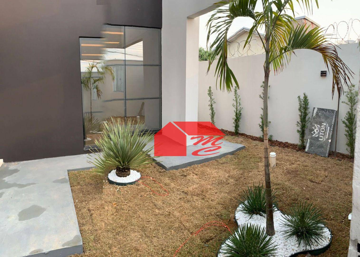 Casa à venda com 3 quartos, 188m² - Foto 4