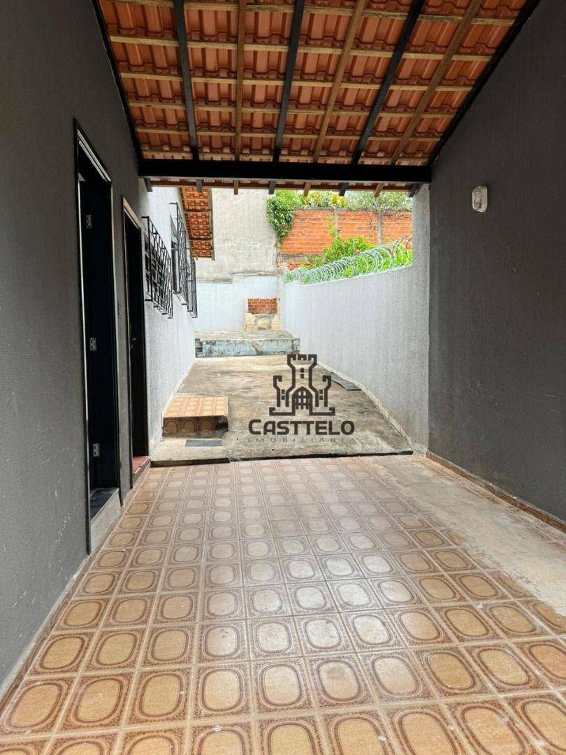 Casa à venda com 3 quartos, 118m² - Foto 5