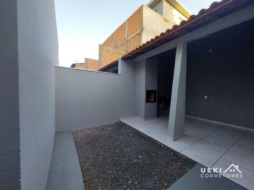 Casa à venda com 2 quartos, 71m² - Foto 11