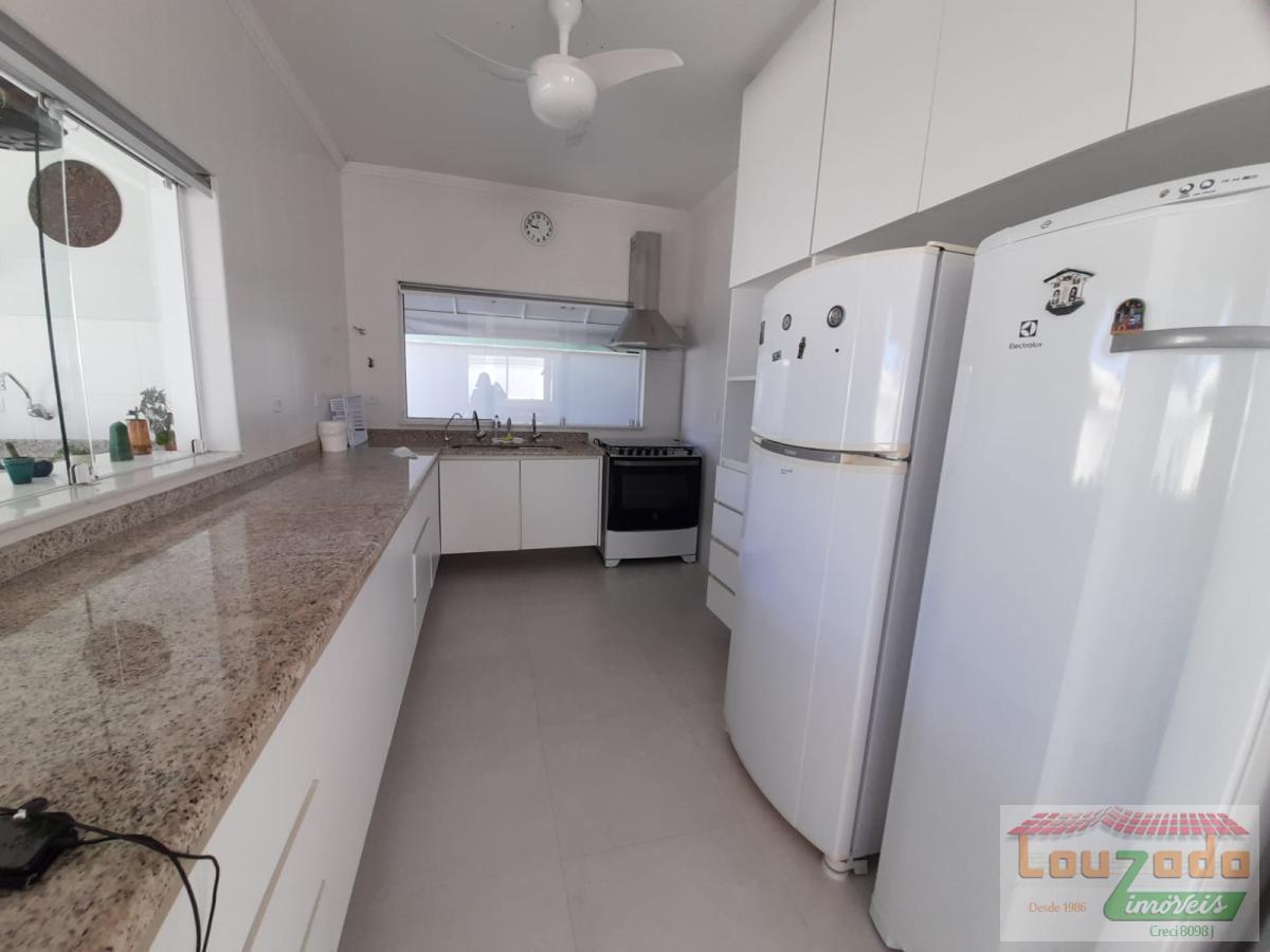 Sobrado à venda com 5 quartos, 360m² - Foto 5