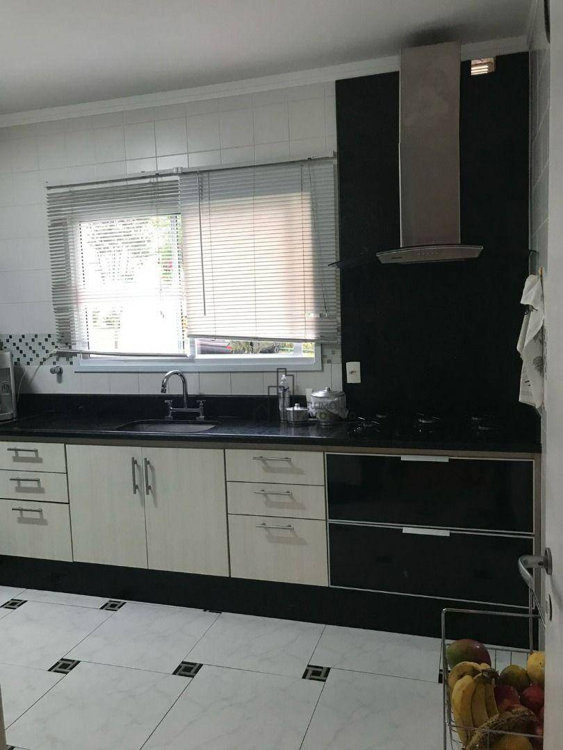 Casa à venda com 3 quartos, 120m² - Foto 16