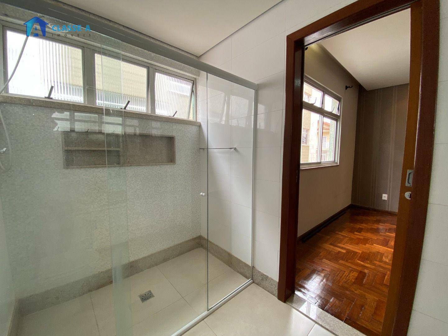 Apartamento à venda com 4 quartos, 140m² - Foto 25