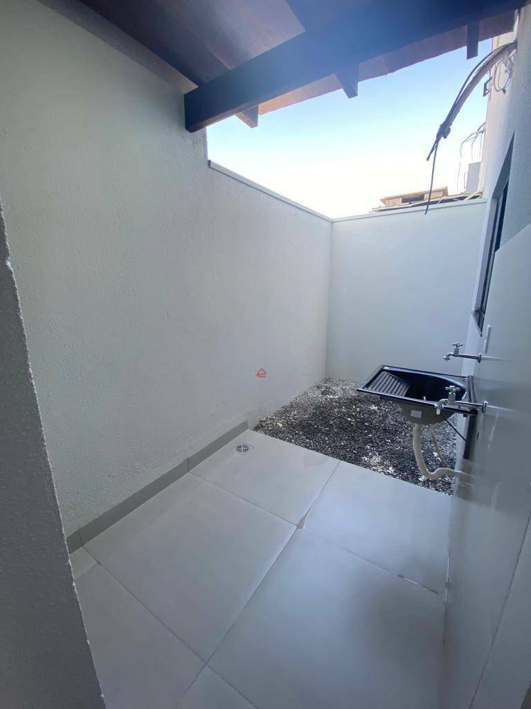 Sobrado para alugar com 2 quartos, 100m² - Foto 3