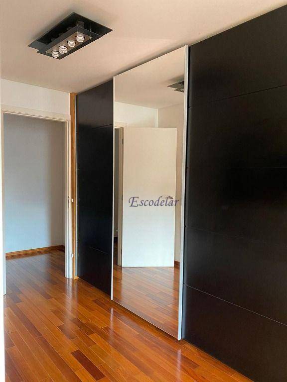 Casa de Condomínio à venda com 4 quartos, 380m² - Foto 27