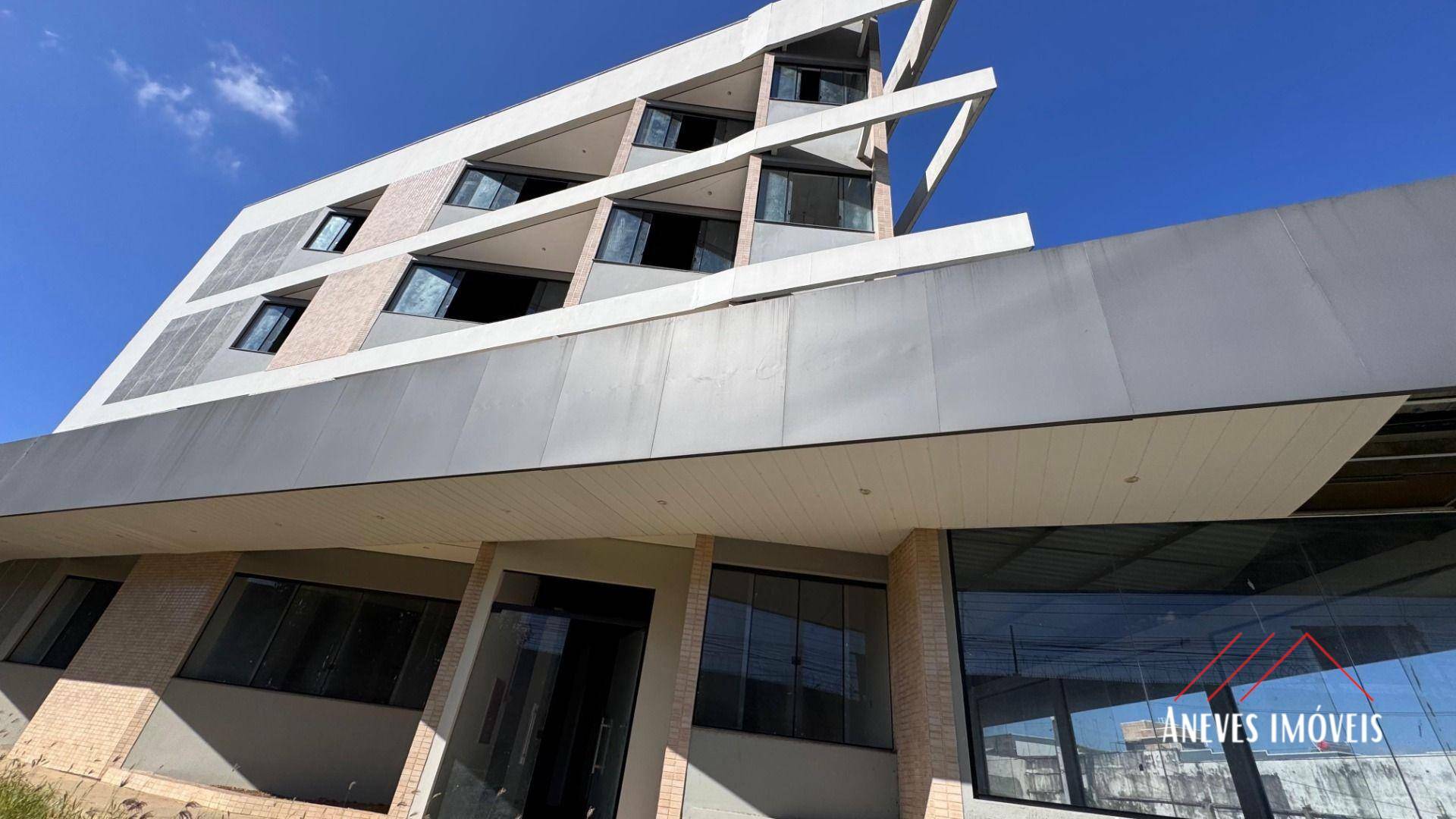 Prédio Inteiro para alugar, 1200m² - Foto 1