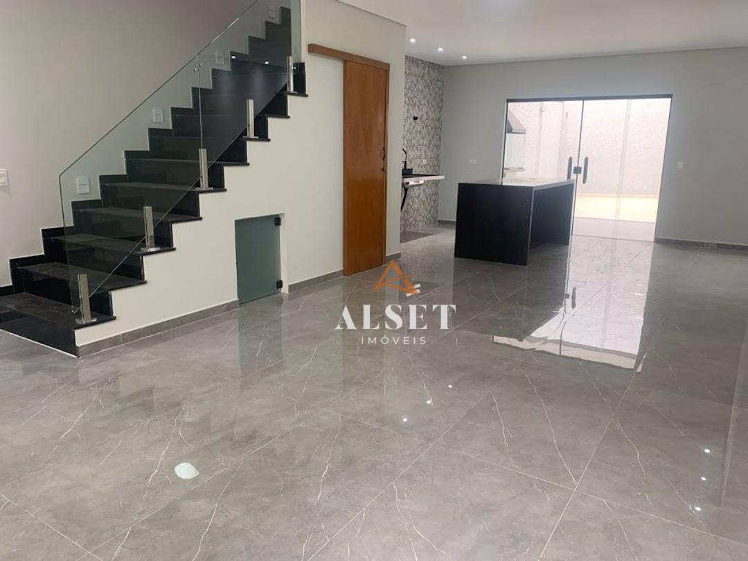 Sobrado à venda com 3 quartos, 150m² - Foto 1