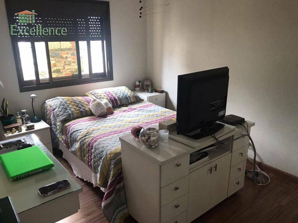 Apartamento à venda com 4 quartos, 230m² - Foto 35