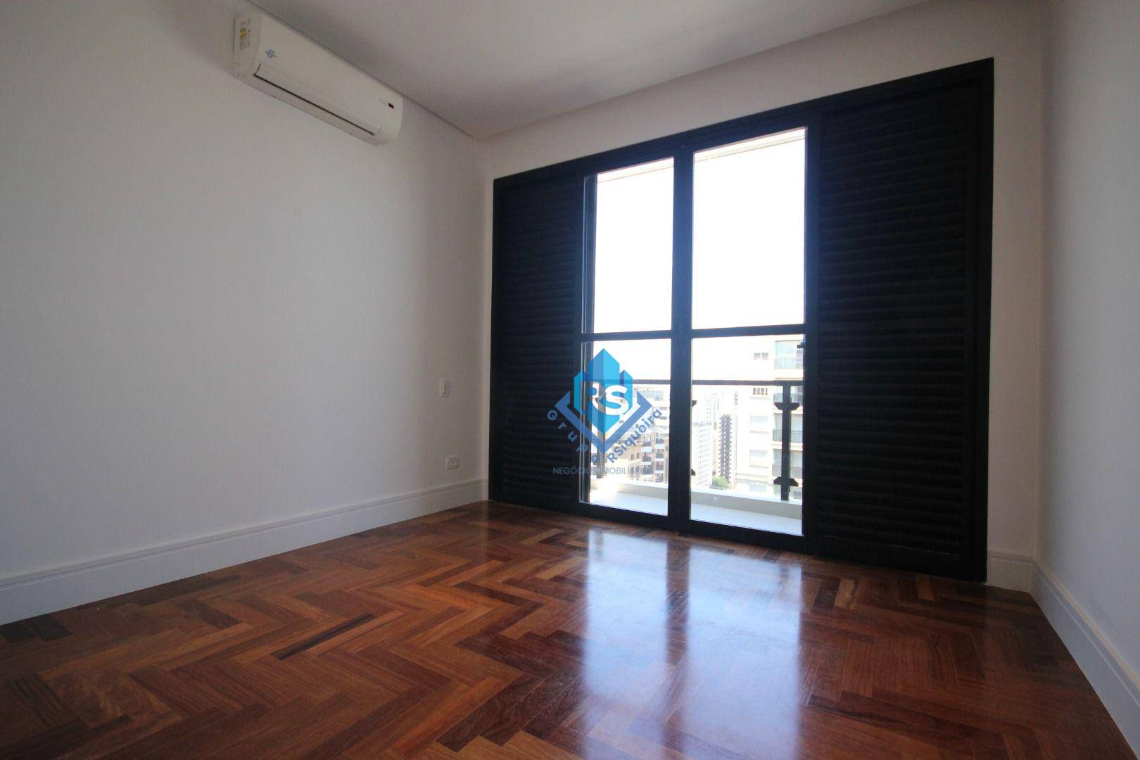 Apartamento à venda com 3 quartos, 314m² - Foto 16