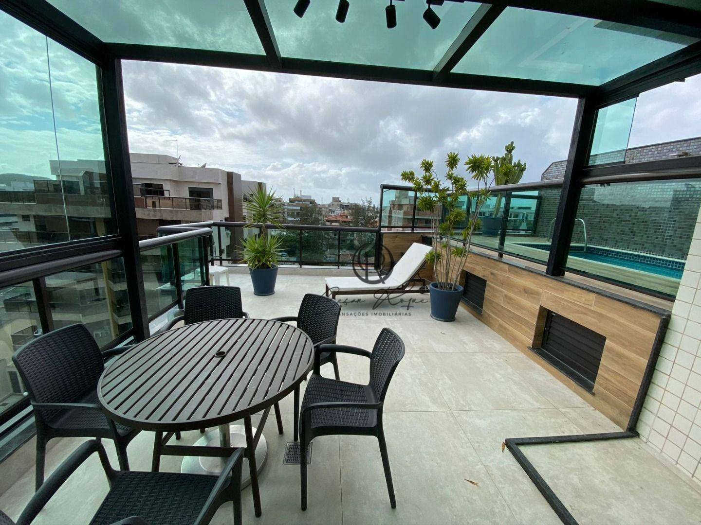 Cobertura à venda com 4 quartos, 260m² - Foto 1