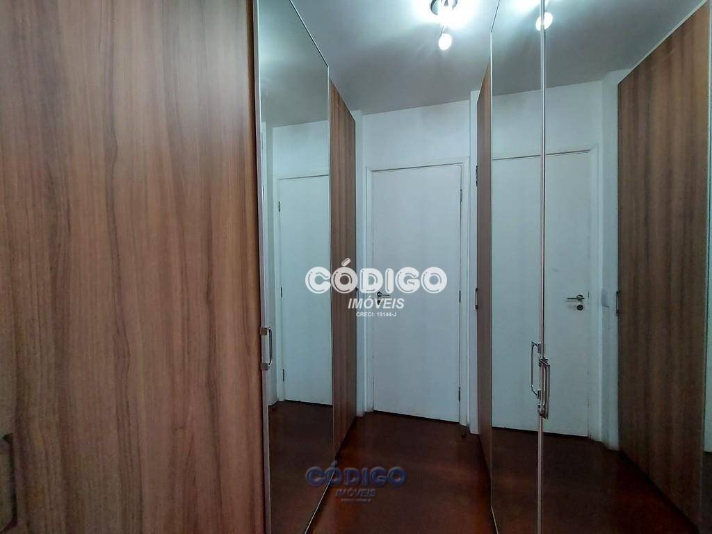 Apartamento à venda com 4 quartos, 150m² - Foto 6