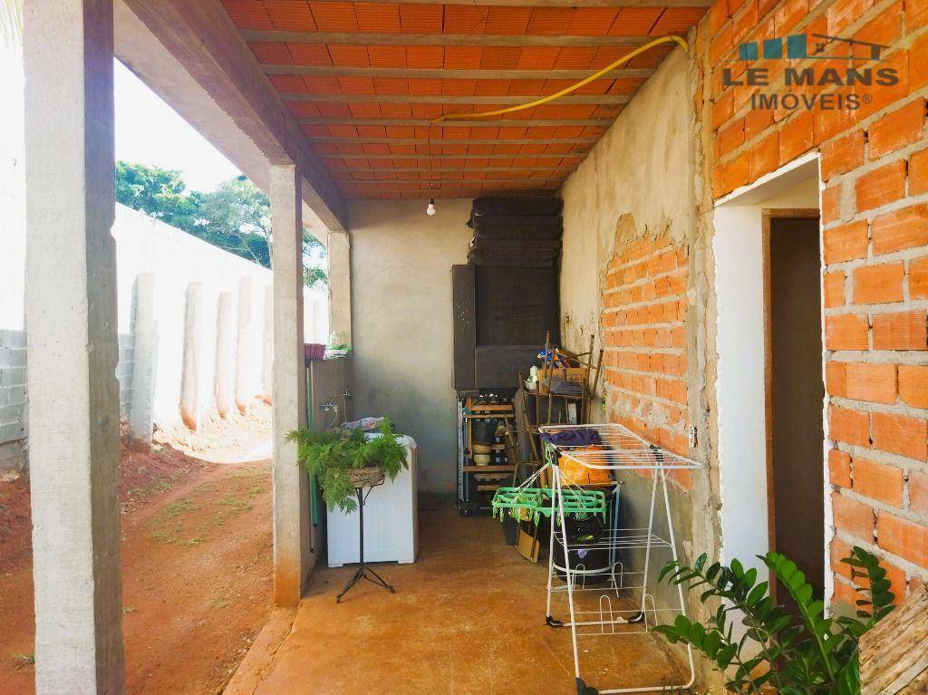 Chácara à venda com 2 quartos, 160m² - Foto 25