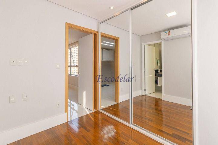 Apartamento à venda com 3 quartos, 180m² - Foto 33