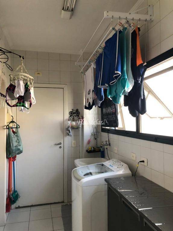 Apartamento à venda com 3 quartos, 127m² - Foto 18