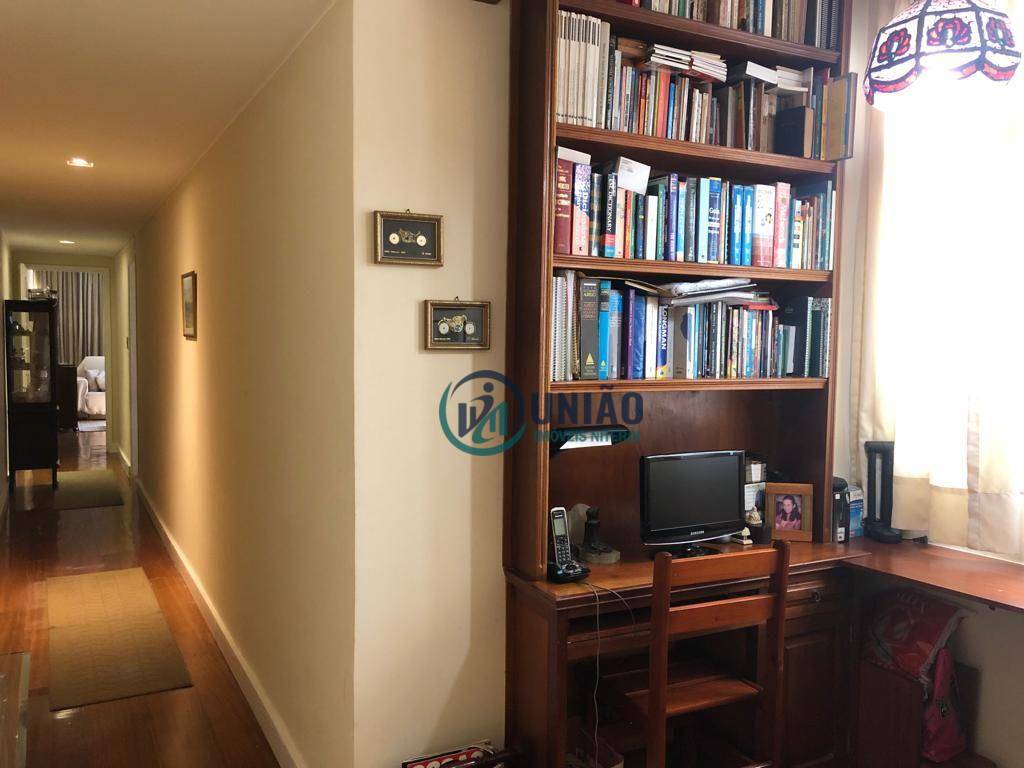 Apartamento à venda com 3 quartos, 150m² - Foto 10