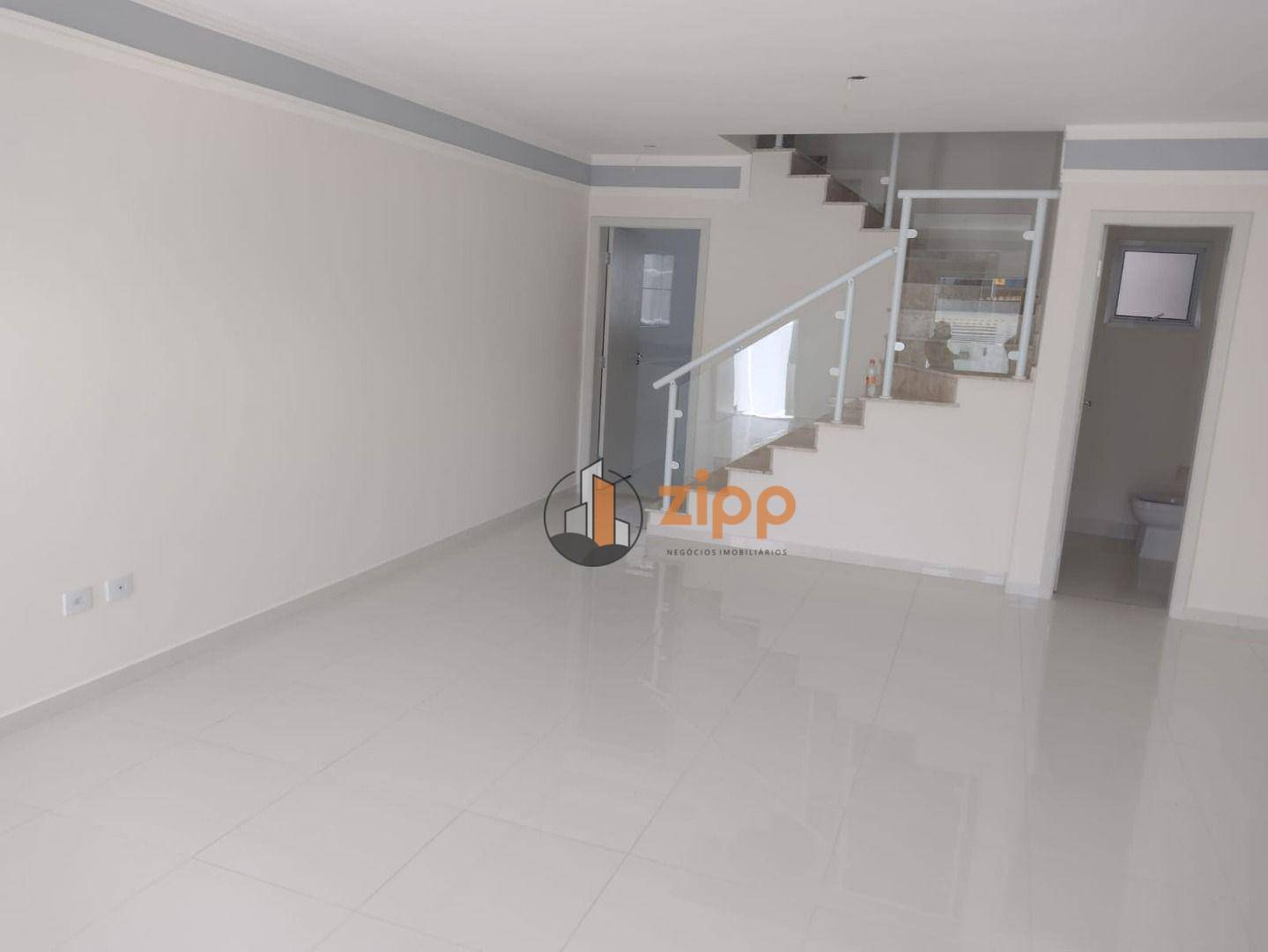 Sobrado à venda com 3 quartos, 136m² - Foto 4