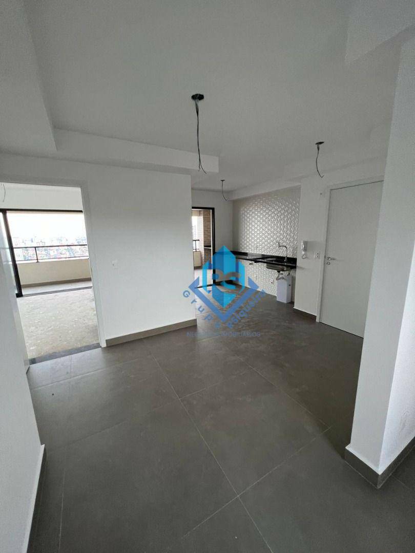 Apartamento à venda com 3 quartos, 162m² - Foto 21