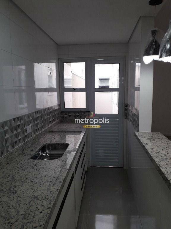 Apartamento à venda com 3 quartos, 70m² - Foto 4