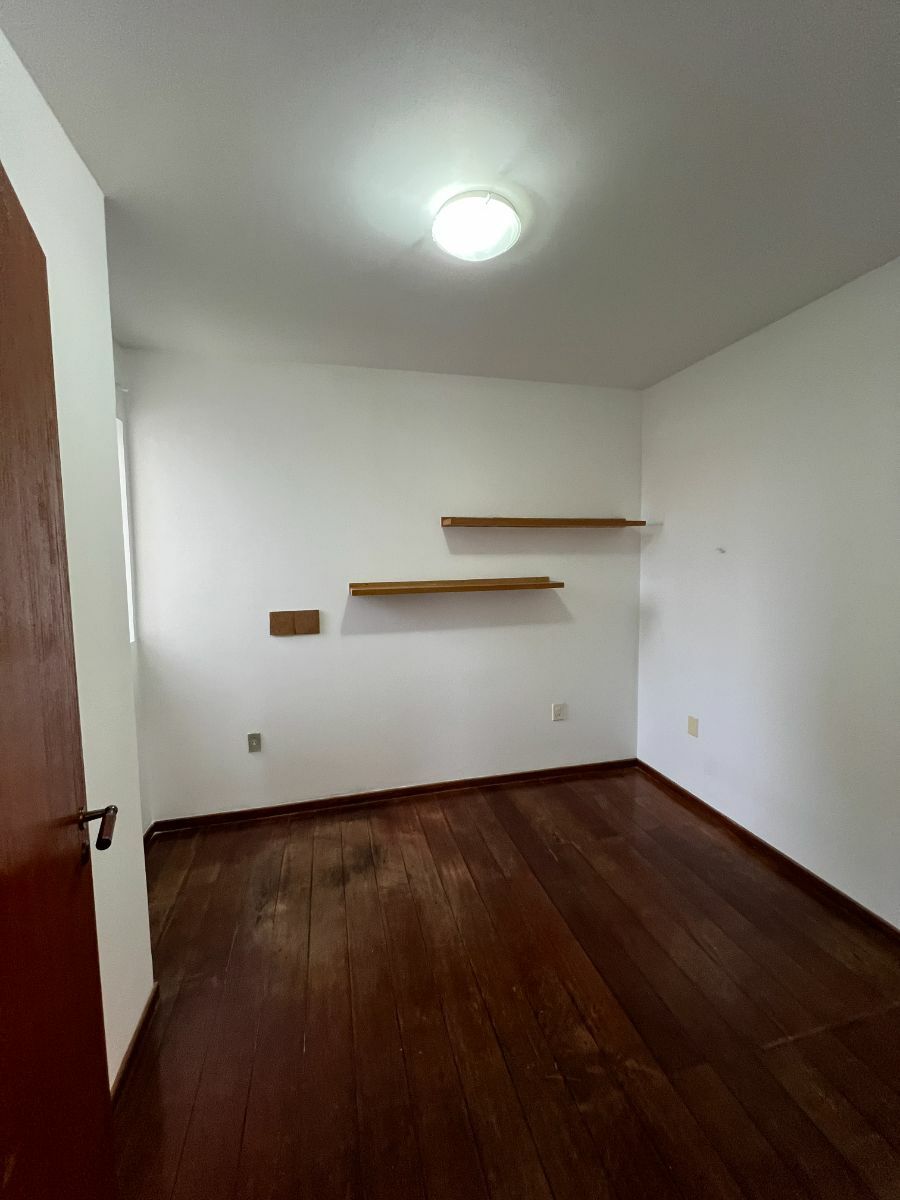 Apartamento à venda com 3 quartos, 96m² - Foto 22