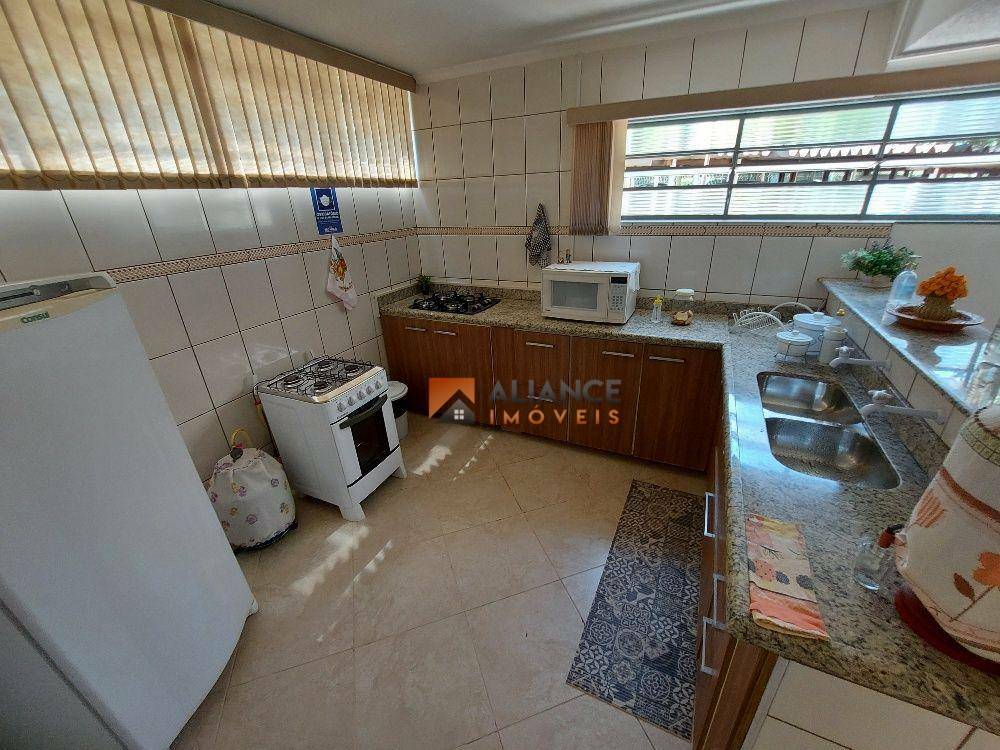 Apartamento à venda com 2 quartos, 58m² - Foto 15