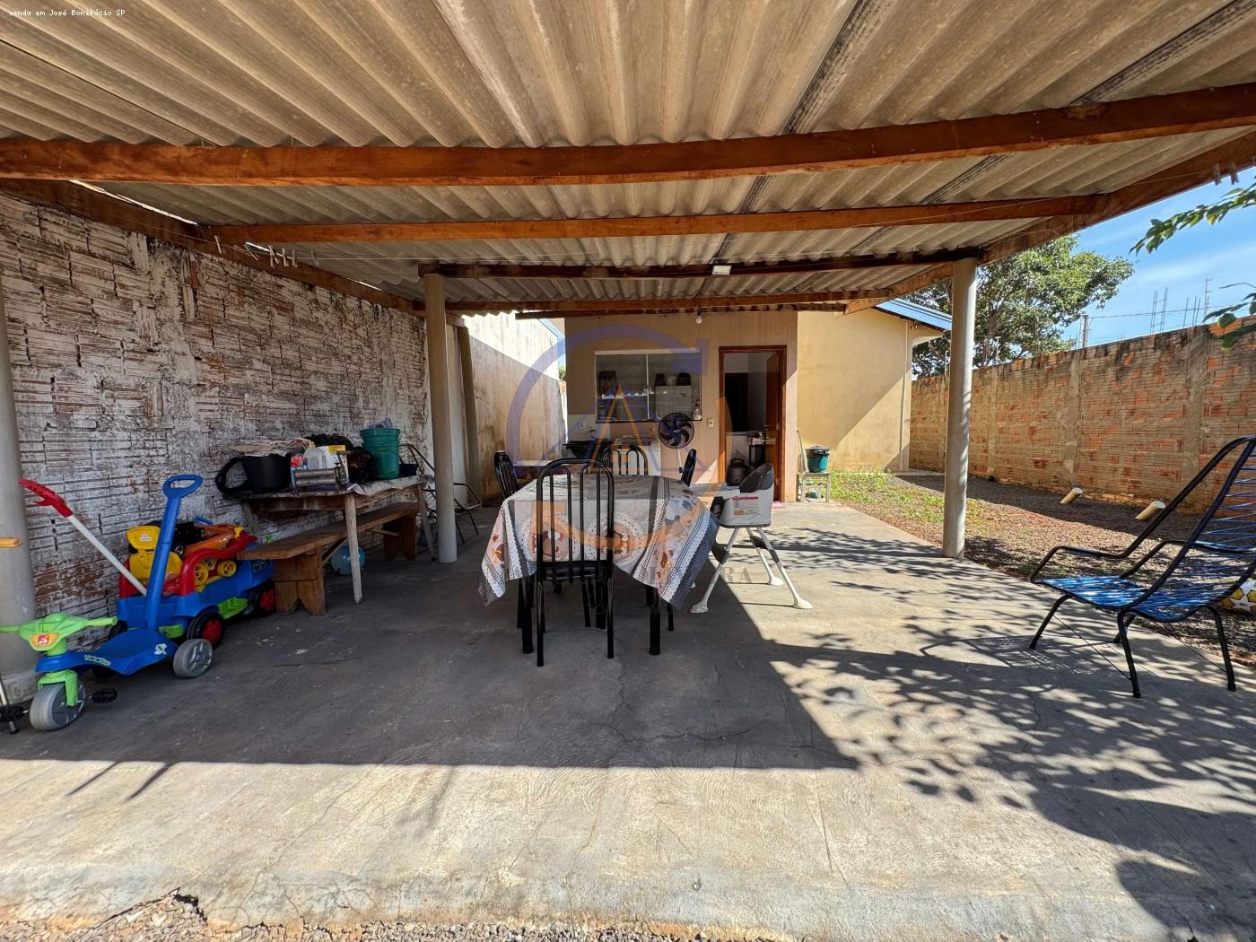 Casa à venda com 1 quarto, 250m² - Foto 9