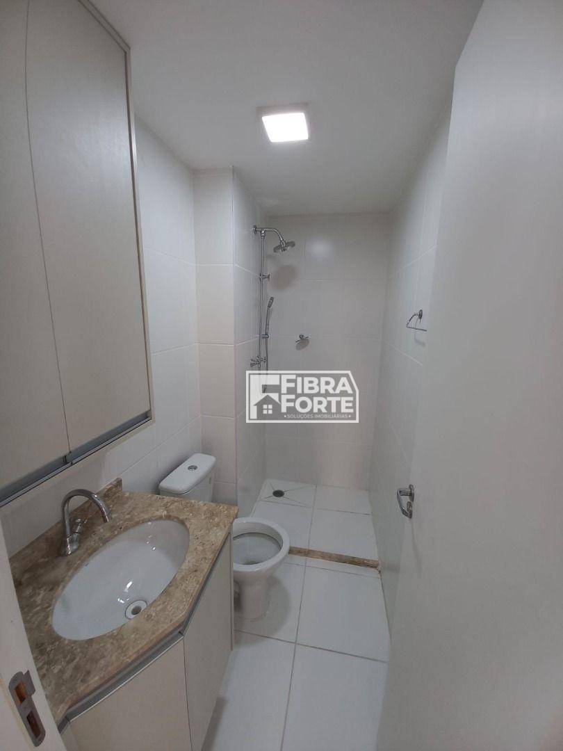 Apartamento para alugar com 2 quartos, 53m² - Foto 9
