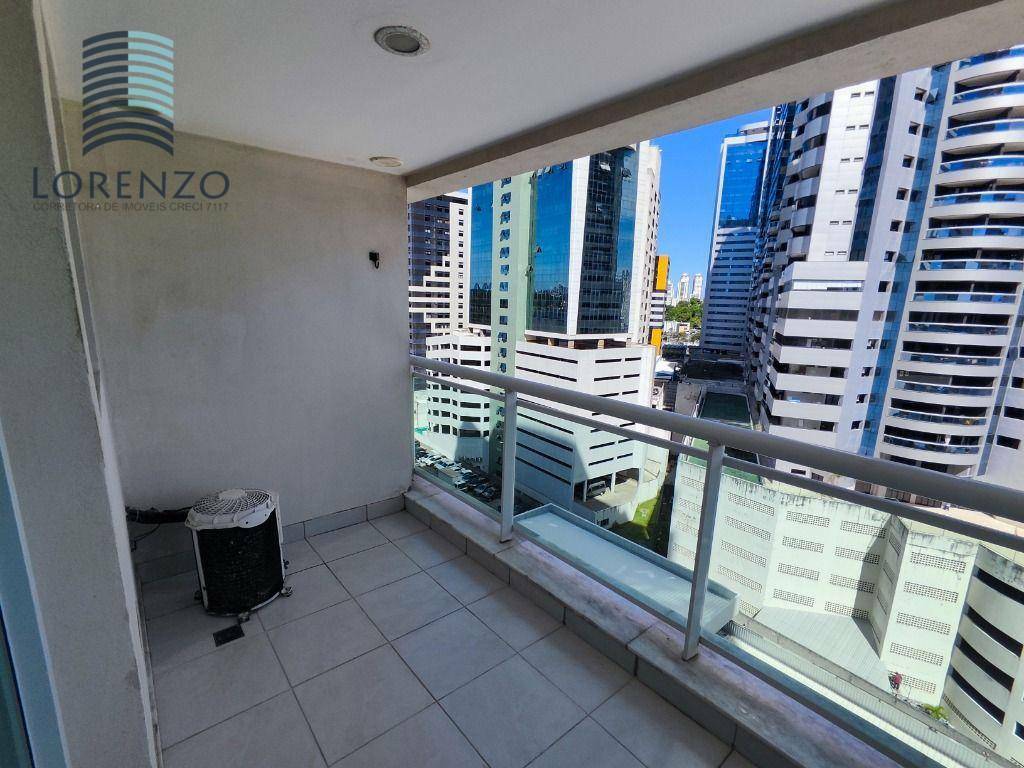 Apartamento para alugar com 2 quartos, 75m² - Foto 12