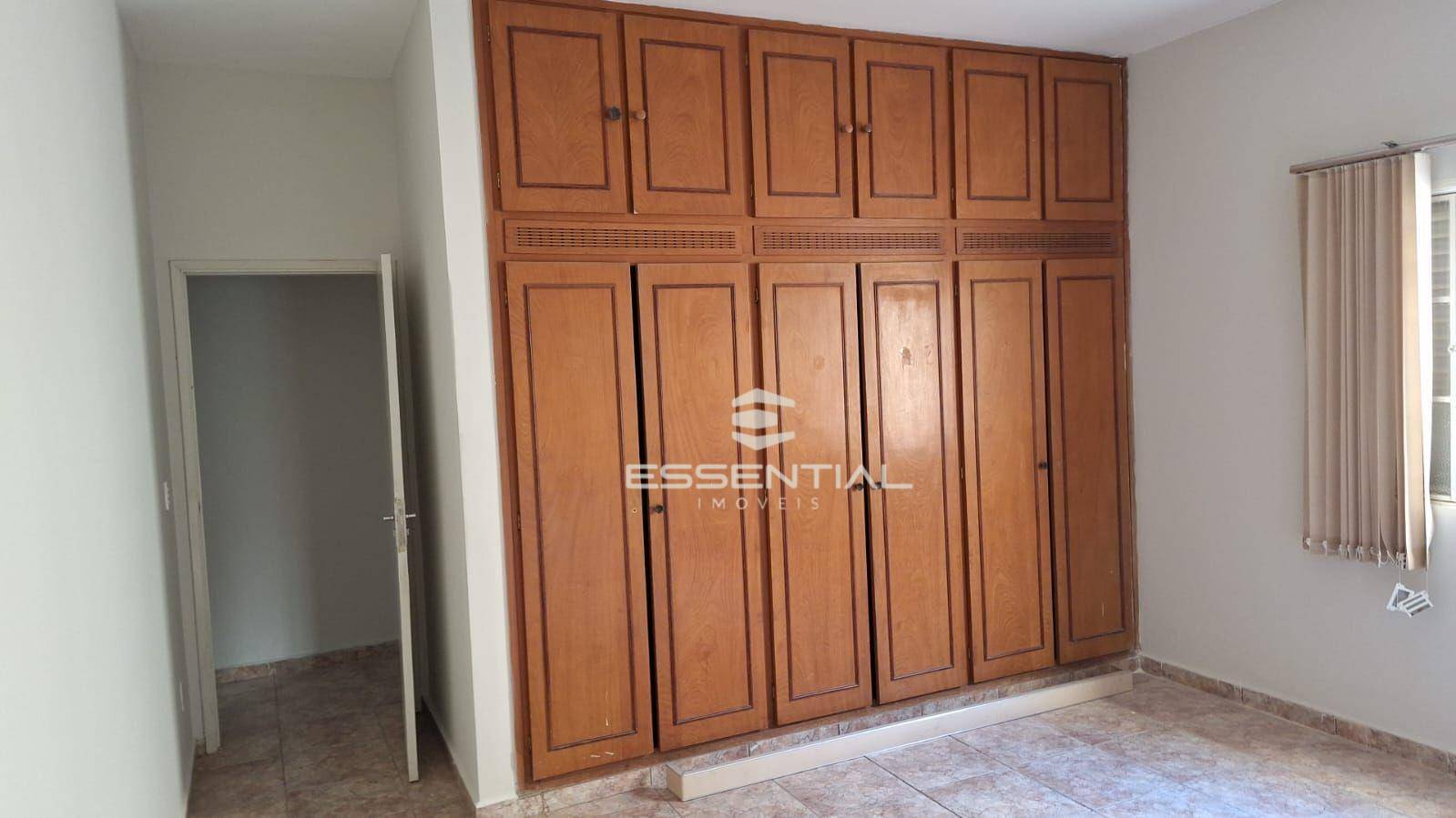 Casa para alugar com 3 quartos, 390M2 - Foto 13