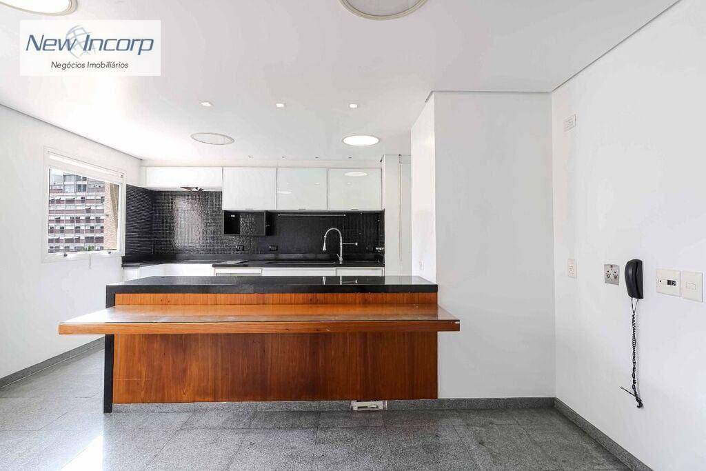 Apartamento à venda com 4 quartos, 300m² - Foto 13