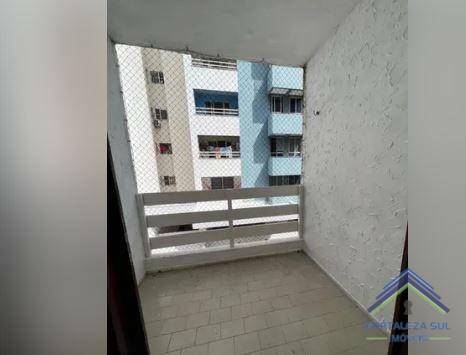 Apartamento à venda com 2 quartos, 84m² - Foto 2