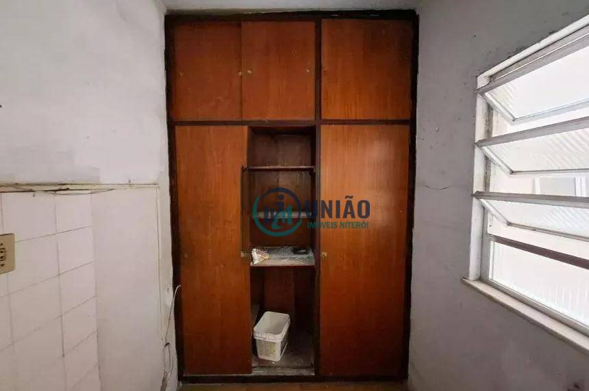 Apartamento à venda com 3 quartos, 110m² - Foto 12