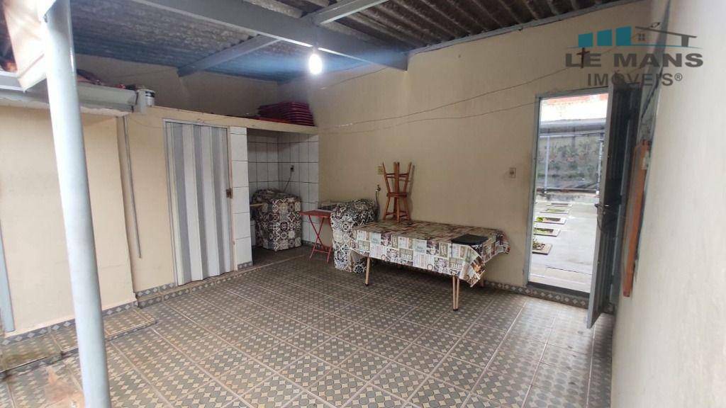 Casa à venda com 2 quartos, 96m² - Foto 17