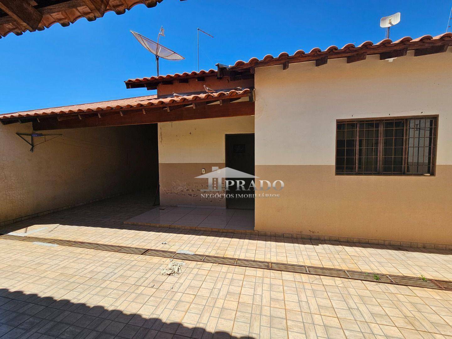 Casa à venda com 3 quartos, 176m² - Foto 14