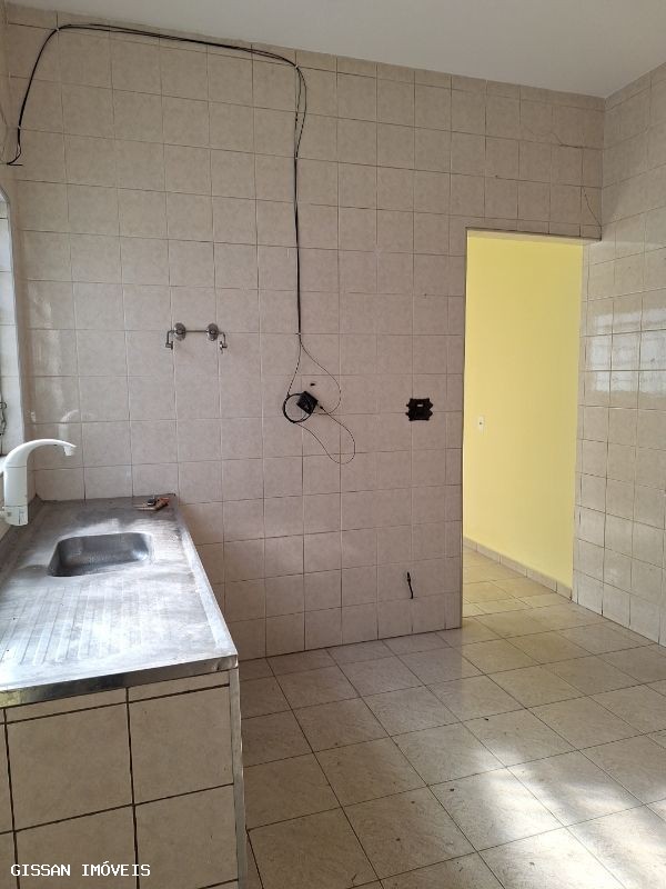 Casa à venda com 2 quartos, 125m² - Foto 19