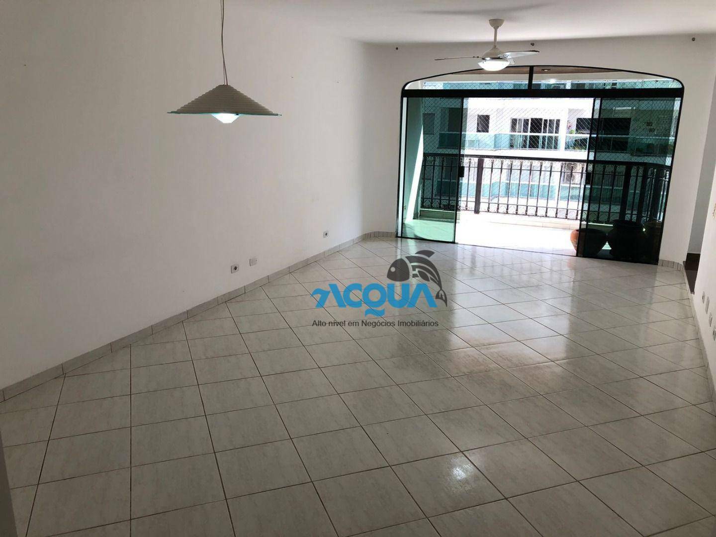 Apartamento à venda com 4 quartos, 136m² - Foto 2