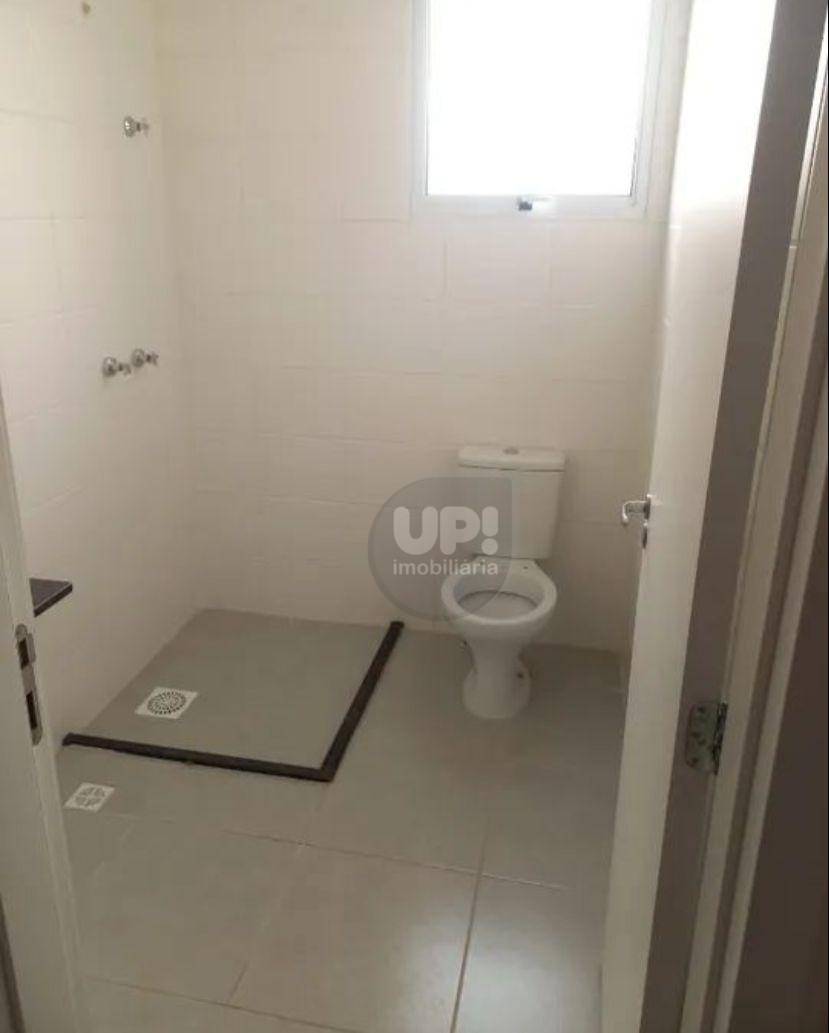 Casa à venda com 3 quartos, 67m² - Foto 4