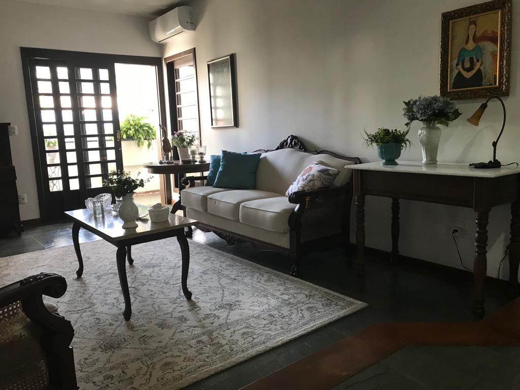 Casa à venda com 4 quartos, 342m² - Foto 16