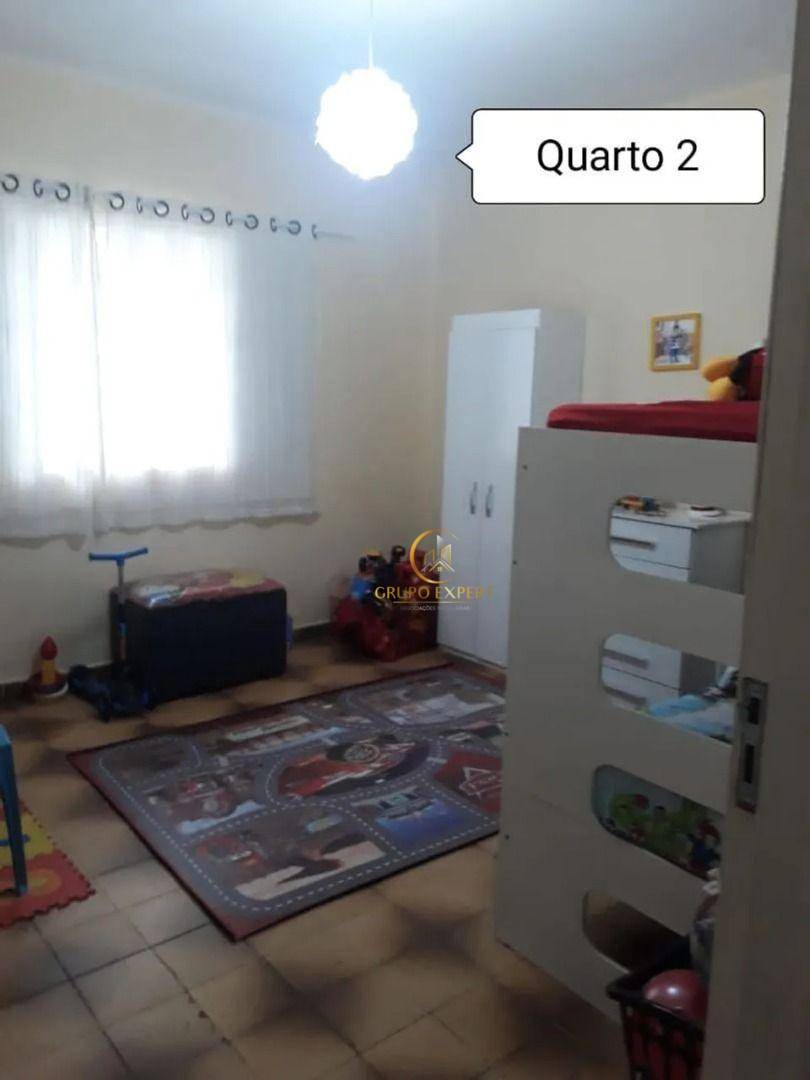 Casa à venda com 5 quartos, 180m² - Foto 6
