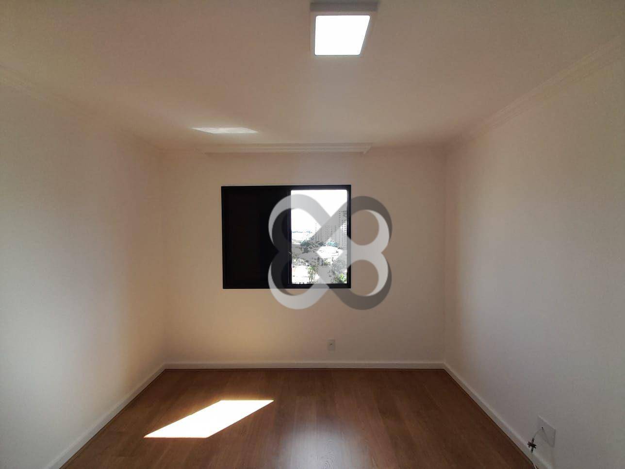 Apartamento à venda com 4 quartos, 138m² - Foto 18