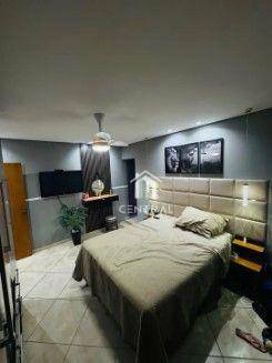 Casa à venda com 2 quartos, 90m² - Foto 7