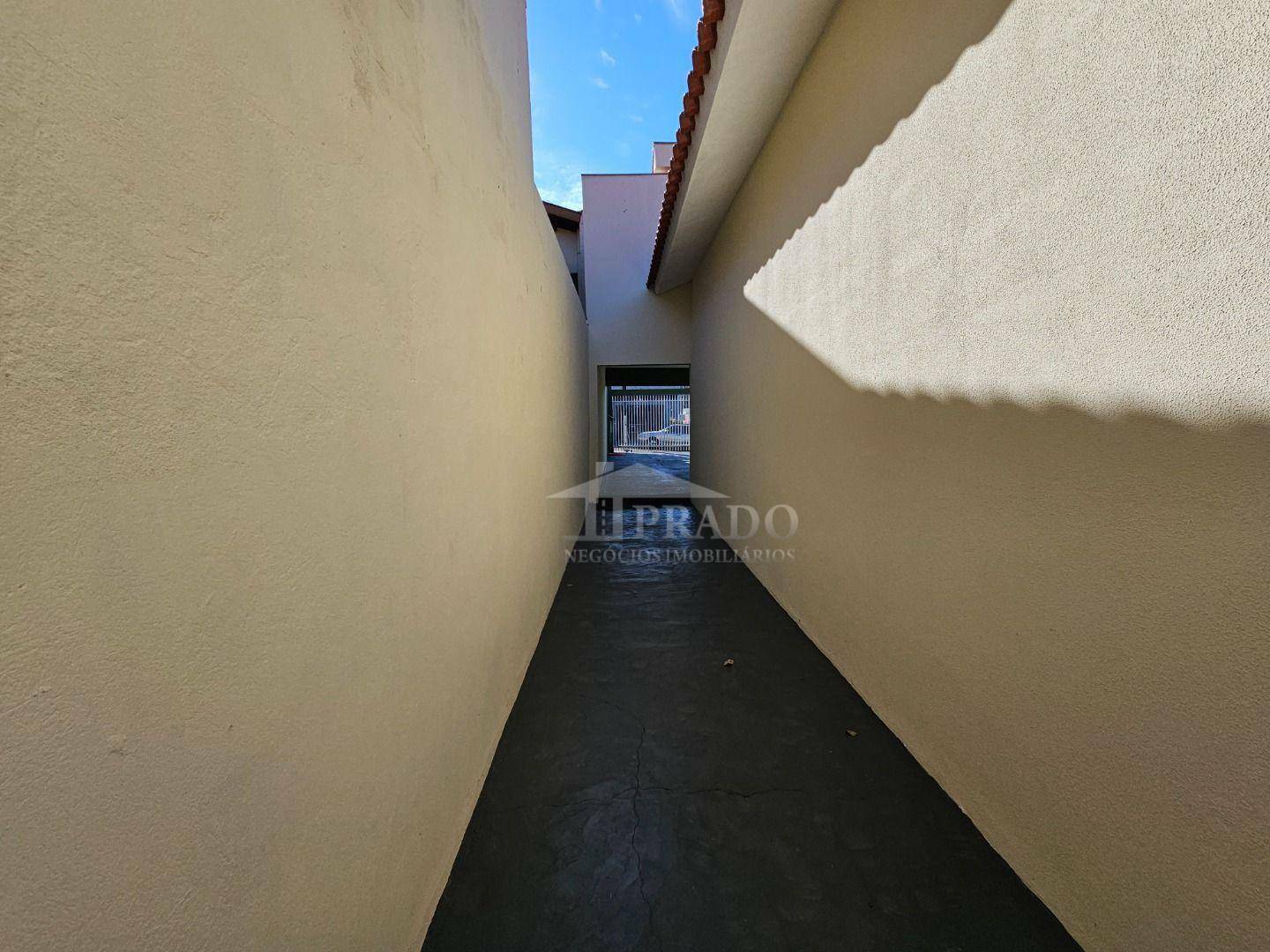 Casa à venda com 3 quartos, 210m² - Foto 23